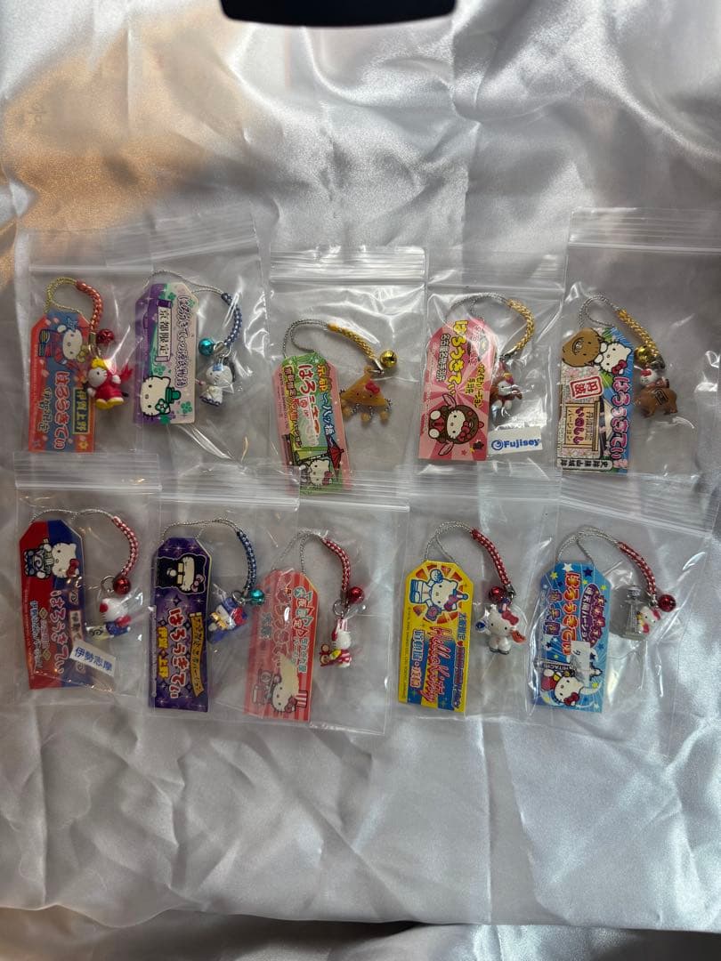 ご当地キティ 、ストラップ、全タグ付き87個レア付き、今話題、y2k