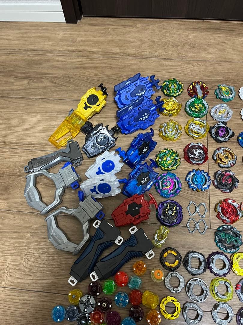 ベイブレードバースト まとめ売り ベイブレード まとめ売り