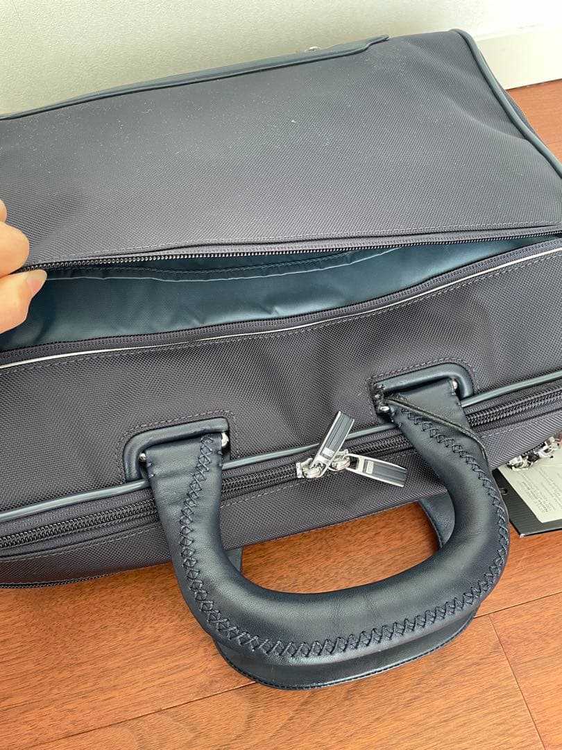 [新品タグ付]Tumi ビジネスバッグ ネイビーメンズ