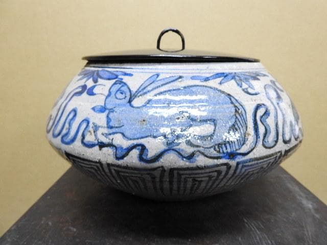 染付水指　清朝？　保存箱有　MA422