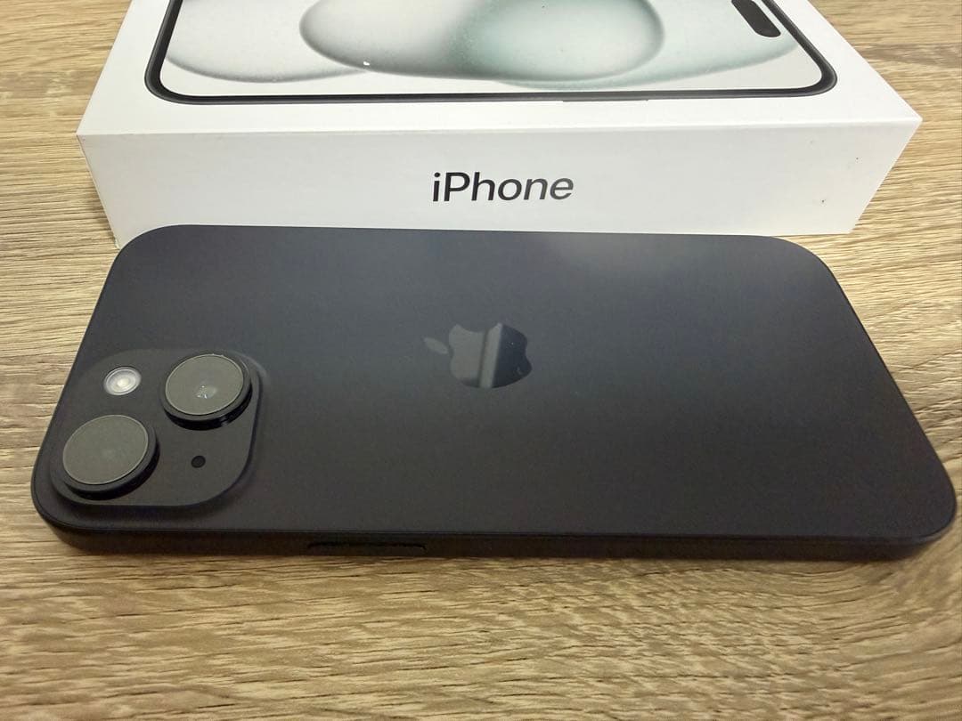 美品】iPhone 15 128GB ブラック SIMフリー バッテリー87%