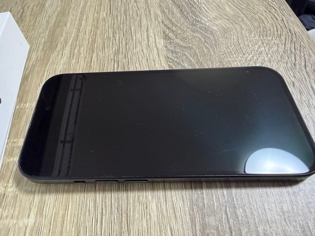 美品】iPhone 15 128GB ブラック SIMフリー バッテリー87%