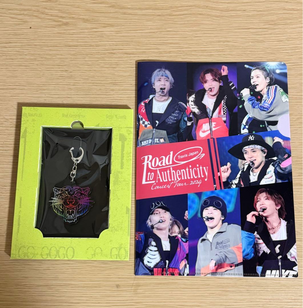 Travis Japan アクリルキーホルダー 完全生産限定盤 - メルカリ