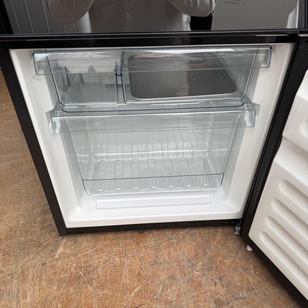 C7437★2020年製美品★ツインバード　冷蔵庫　ミラーブラック　鏡