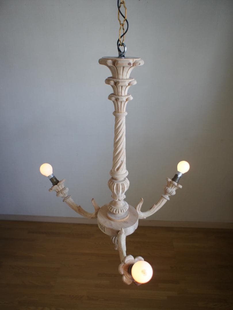 フランスアンティーク 木製シャンデリア 3灯 シャビー 店舗什器