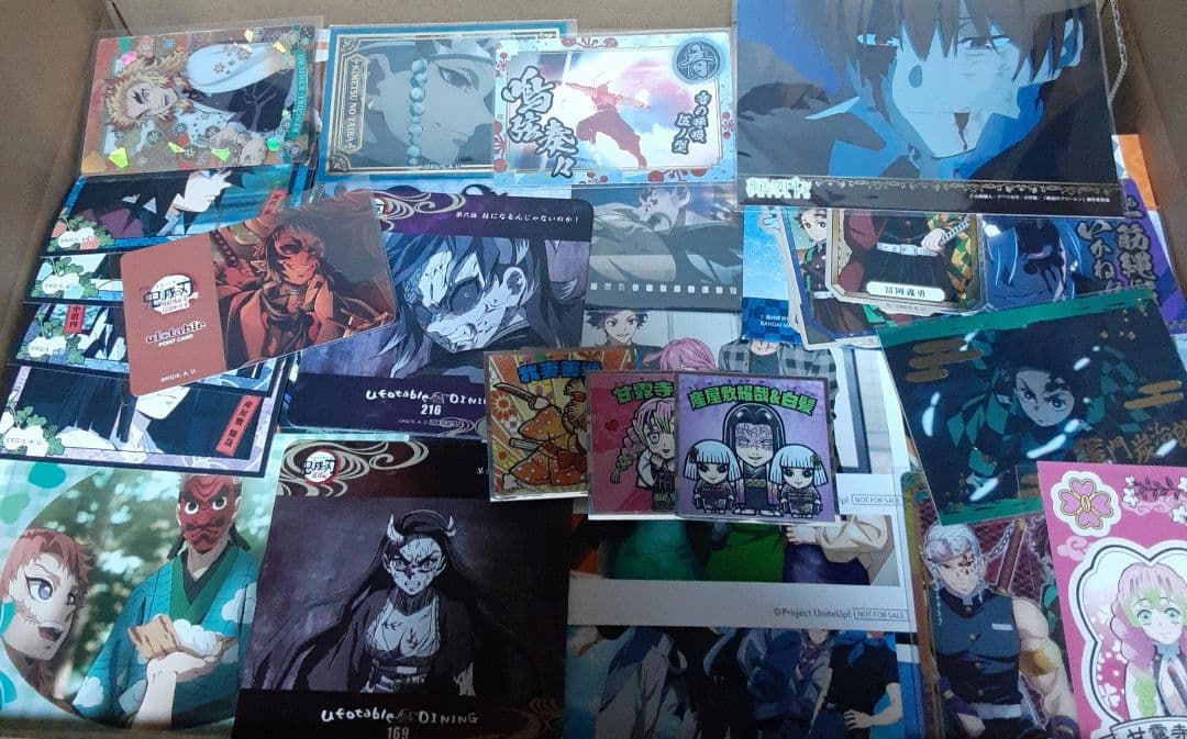 アニメグッズ 紙類・薄物 大量 まとめ売り 1000点