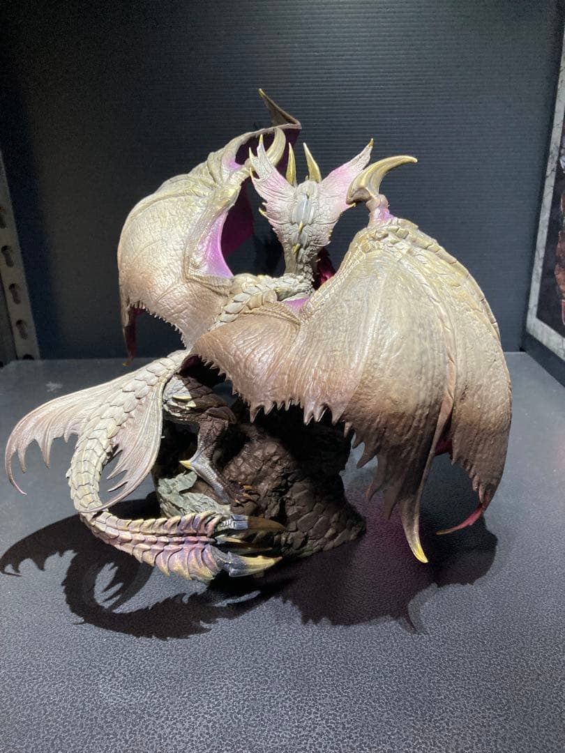 モンスターハンタークリエイターズモデル　メルゼナ、マガイマガド　2体セット売り