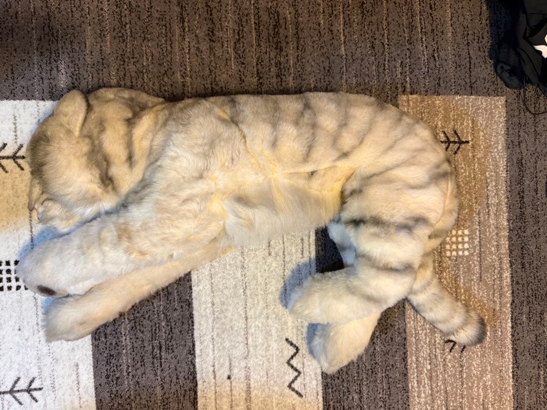 リーベ ホワイトタイガーぬいぐるみ73cm