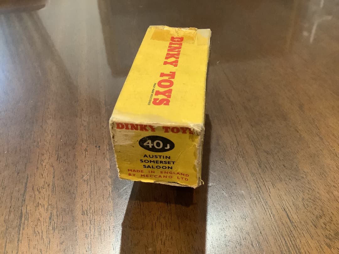 美品　DINKY TOYS AUSTIN SOMERSET ミニカー