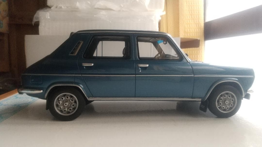 OTTO mobile SIMCA 1100 Ti Bleu ミニカー 1/18