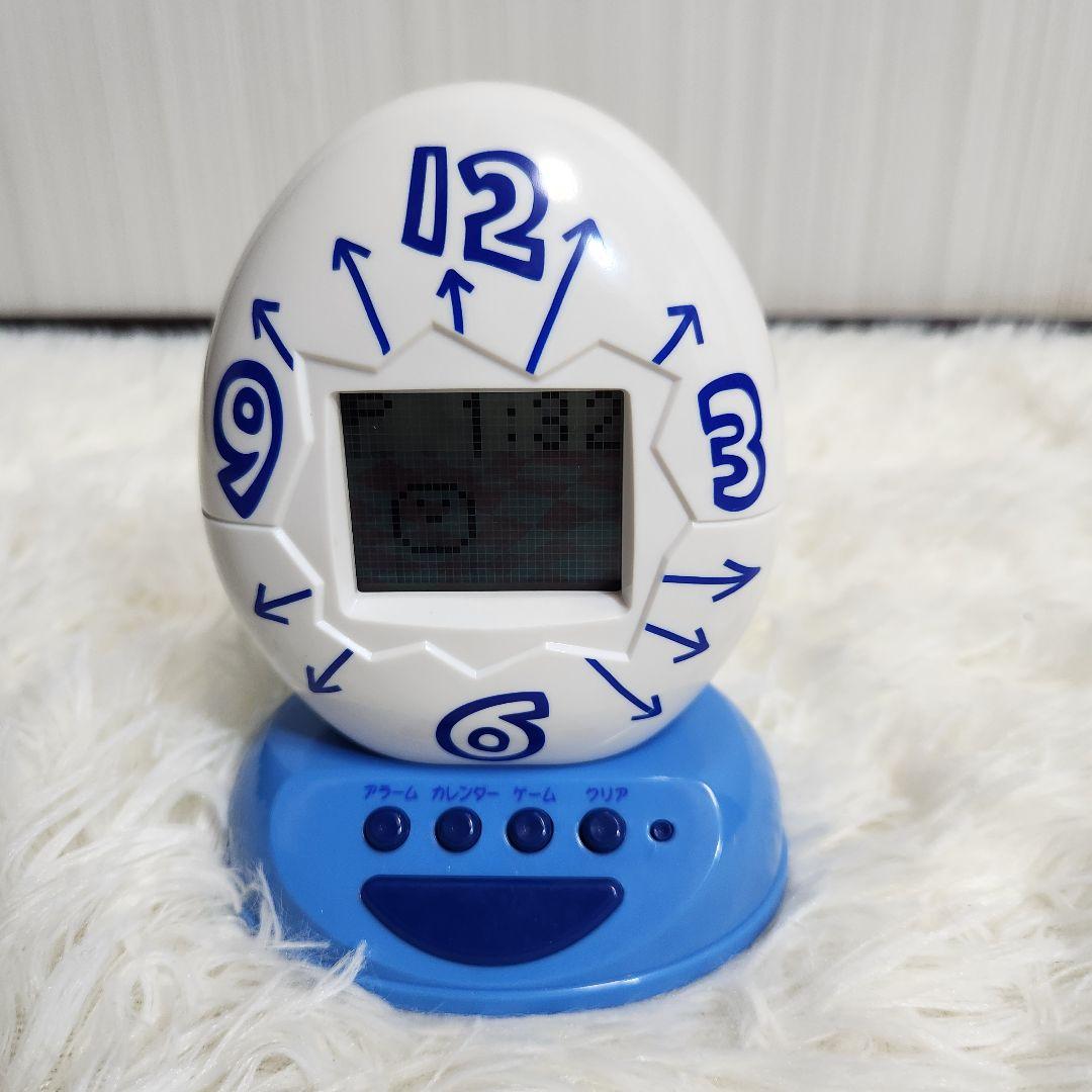 ほぼ新品】たまごっちの目覚まし時計 めざまっち 白