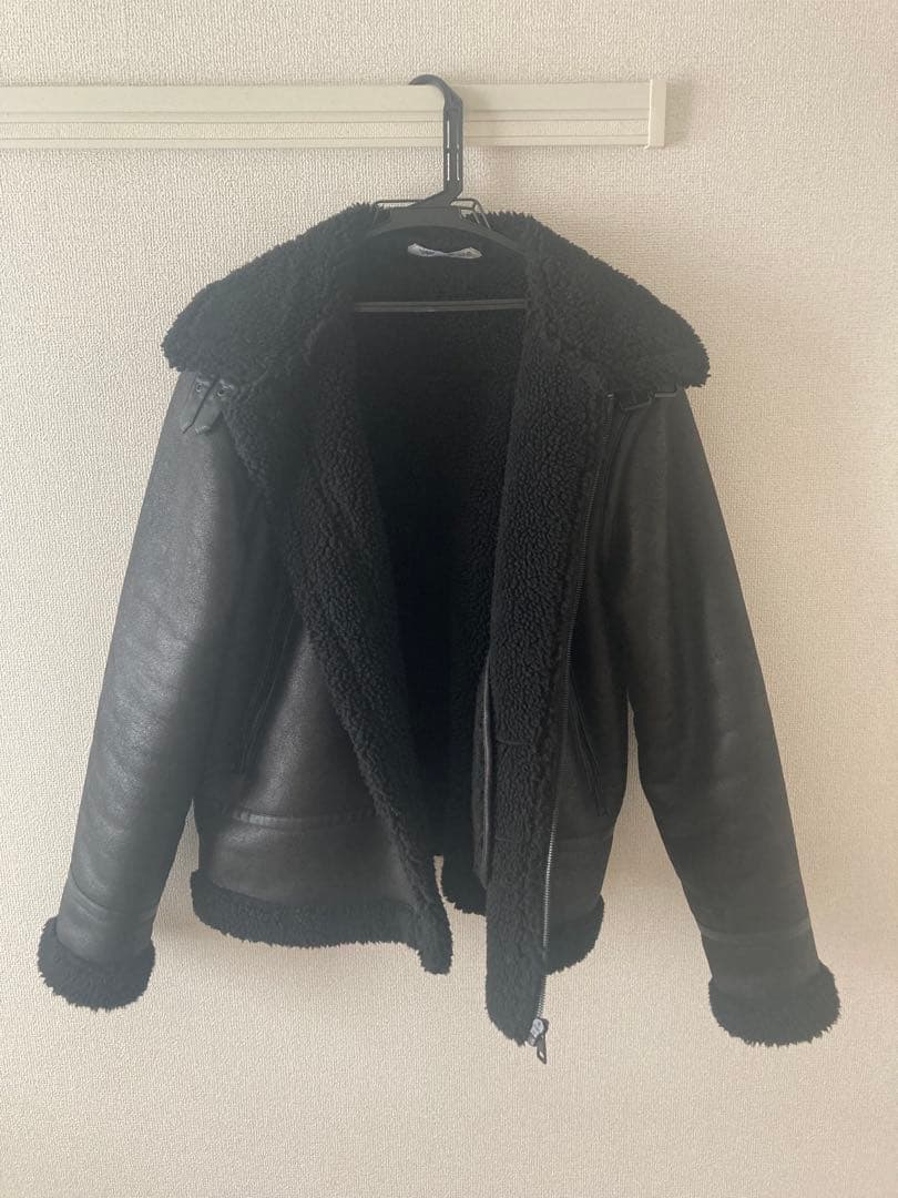 ZARA レザーボアジャケット ムートンジャケット