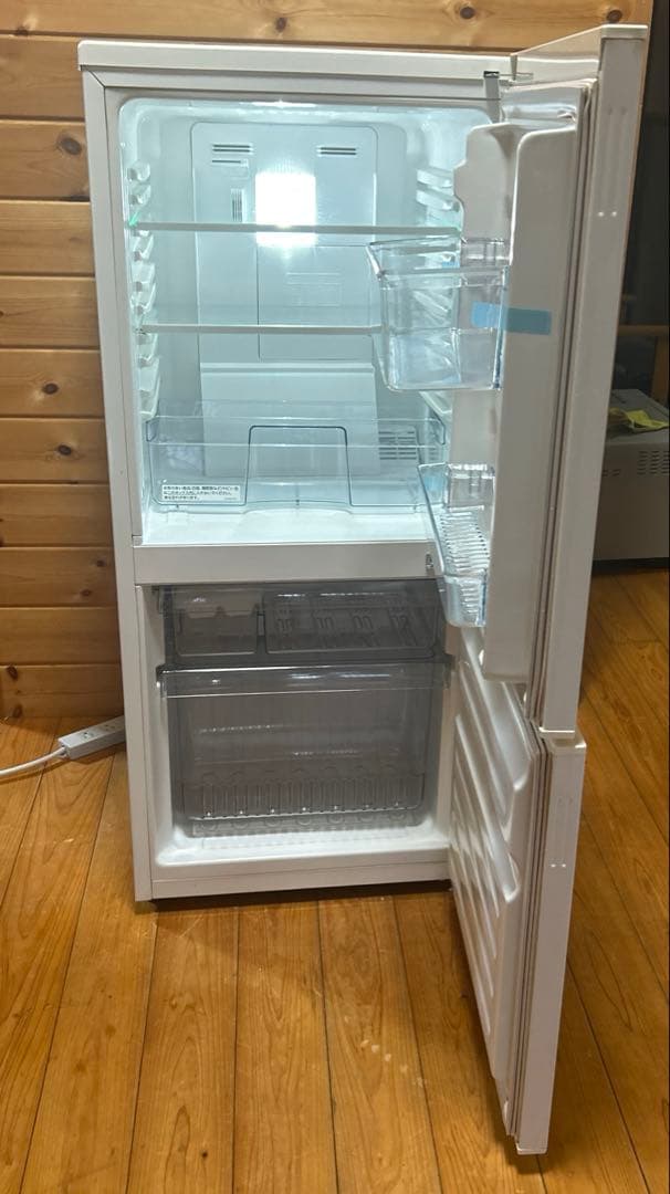 TWINBIRD HR-E911型 冷蔵庫