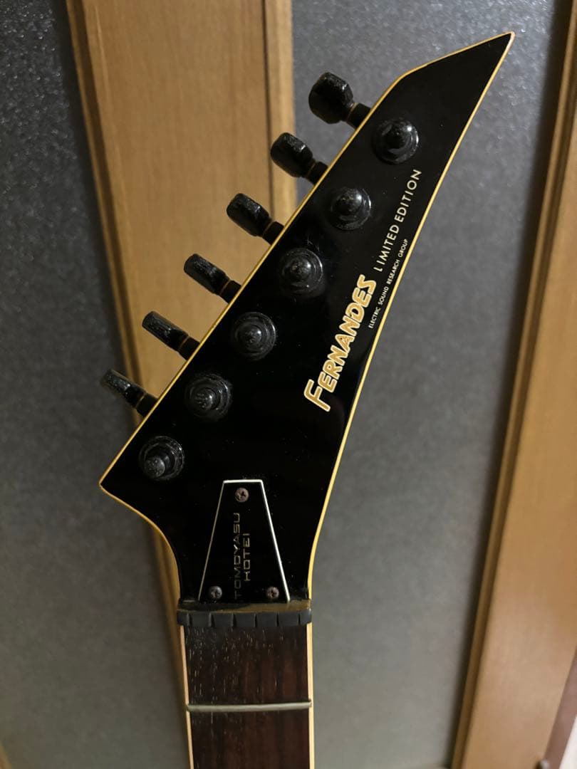 FERNANDES LIMITED EDITION