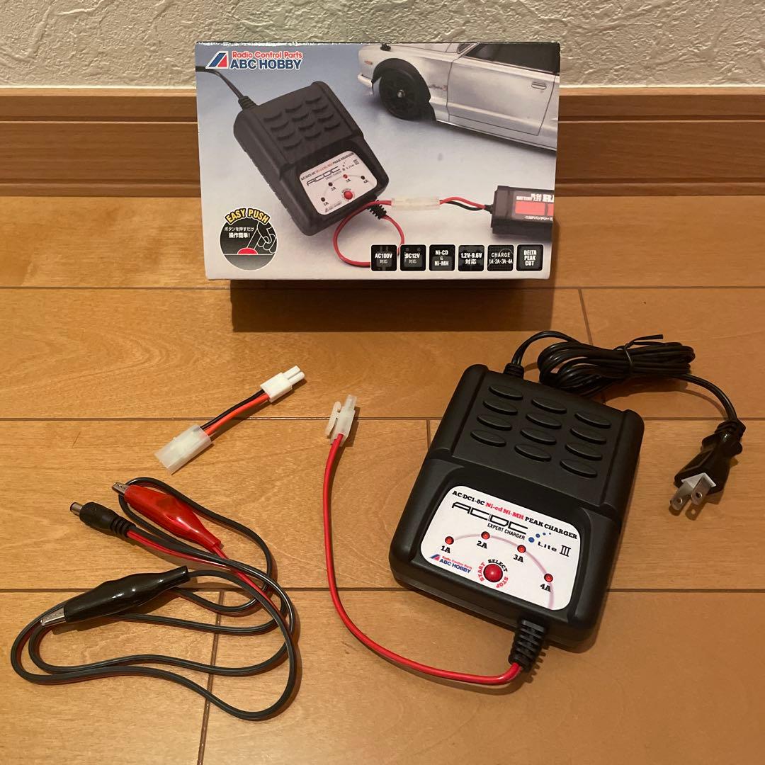 Kevvin Anggarie 　TT-02D ドリフトスペックシャーシ