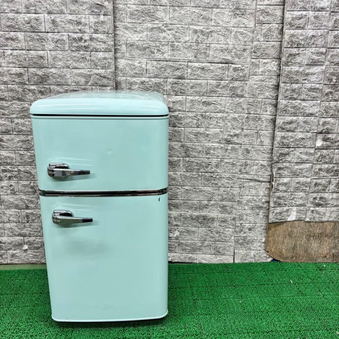 705 緑色　レトロデザイン冷蔵庫　81L コンパクトサイズ　小型　一人暮らし