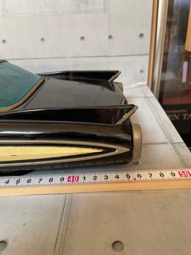 ヨネザワ　1960年代ブリキ大型キャデラック赤・黒2台460mm