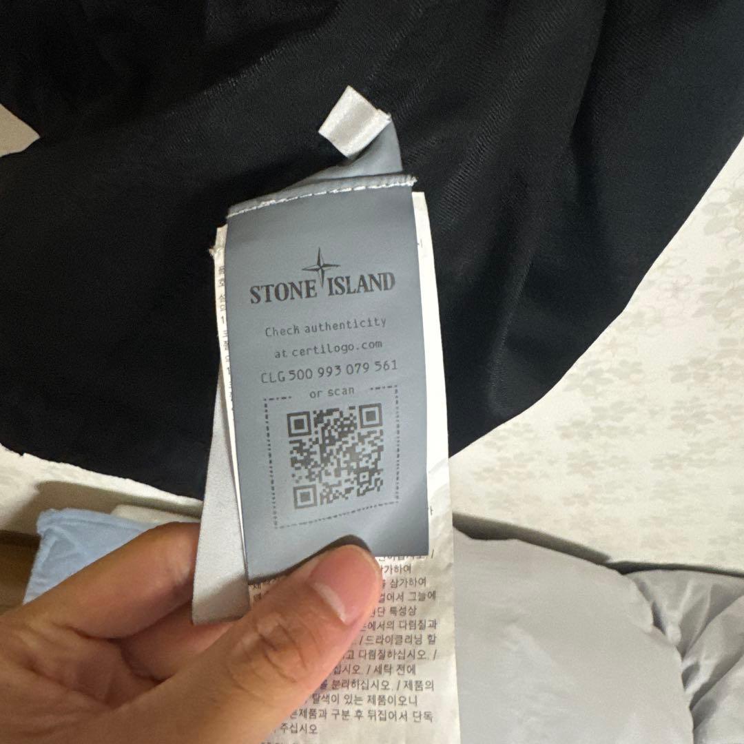 ストーンアイランド ブラックジャケット