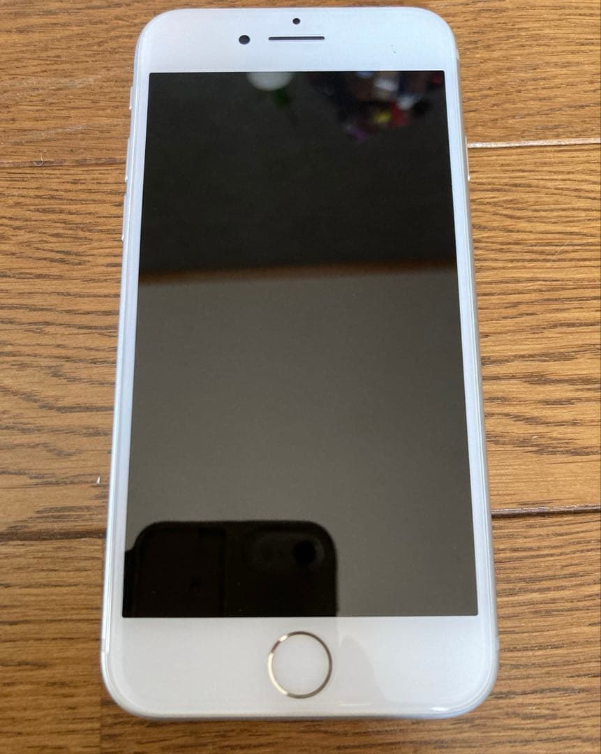 ジャンク品iPhone SE 第二世代 - メルカリ