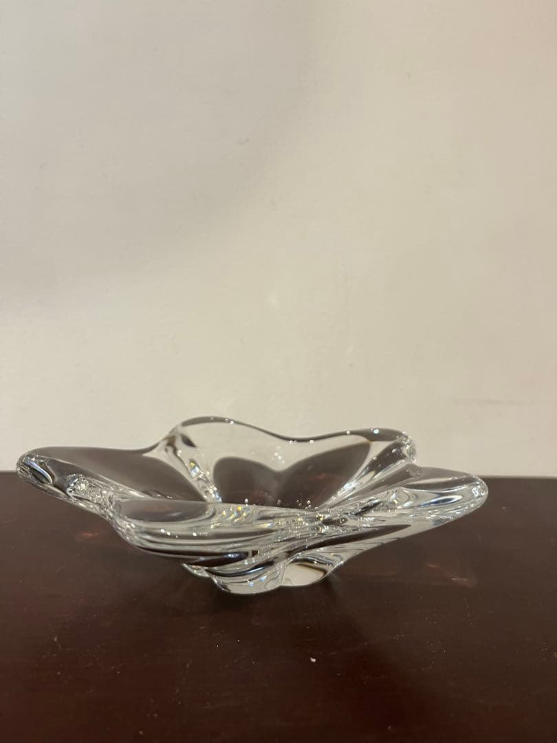 バカラ クリスタル 透明ガラス フラワー花型皿 美術品・アンティーク