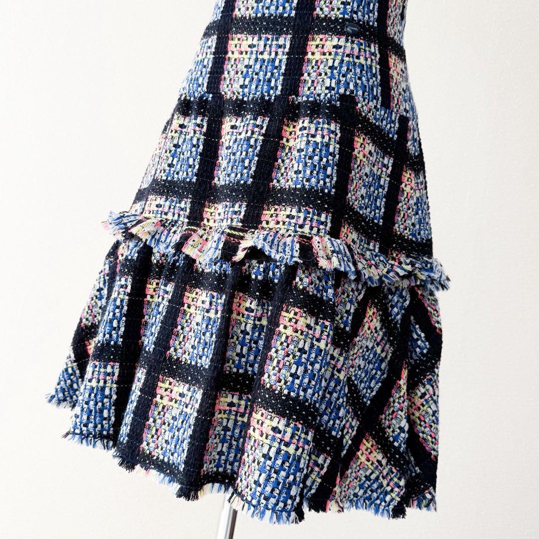 美品 CHANEL 09P ミックスツイードフレアスカート ロゴプレート 42