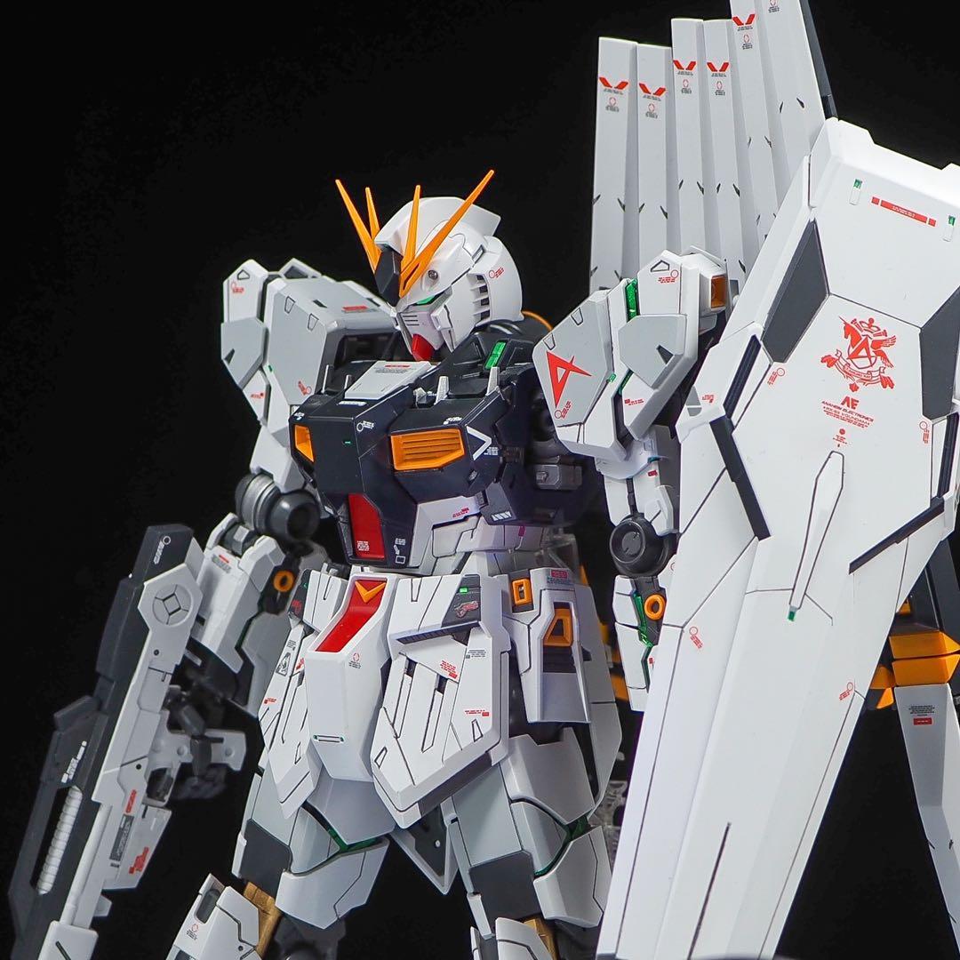 mg νガンダム ver.ka 全塗装 完成品 筋彫り マスキング 発光など