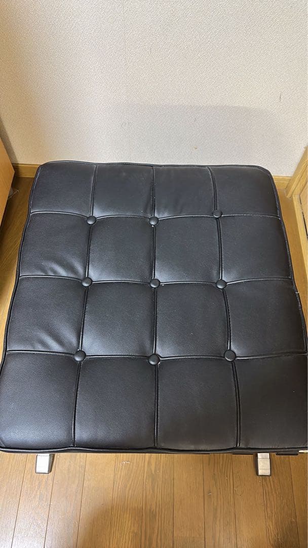 バルセロナチェア　オットマン　BARCELONA Ottoman 黒