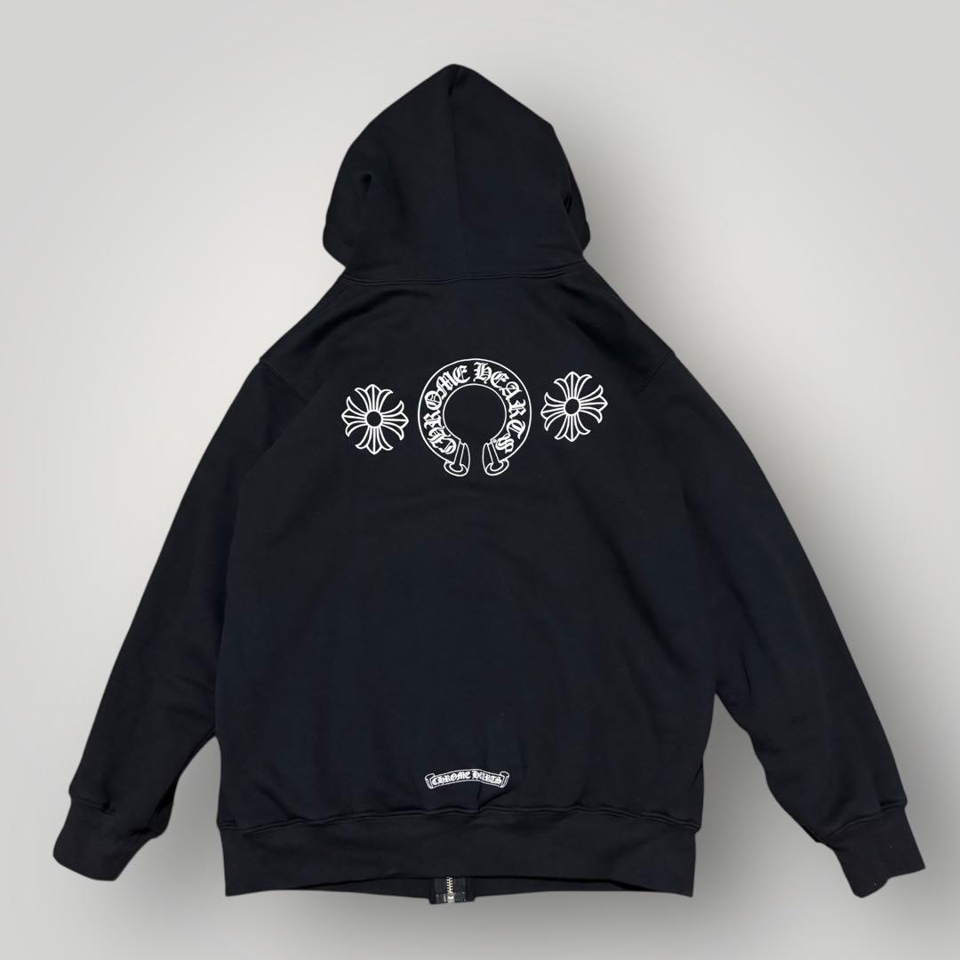 美品　CHROME HEARTS ホースシュー　ダガーチャーム　ジップパーカー