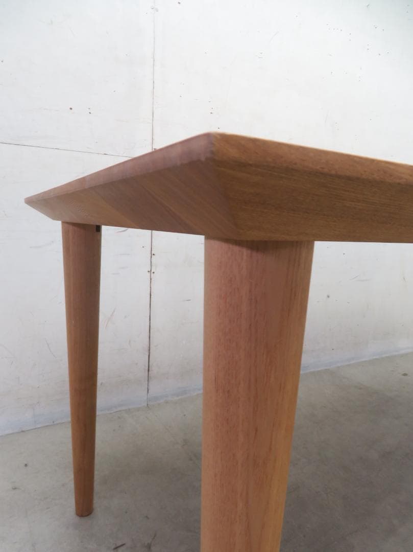 展示品■MUKU工房■旭川家具■無垢材■オーク■北欧デザイン■ダイニングテーブル