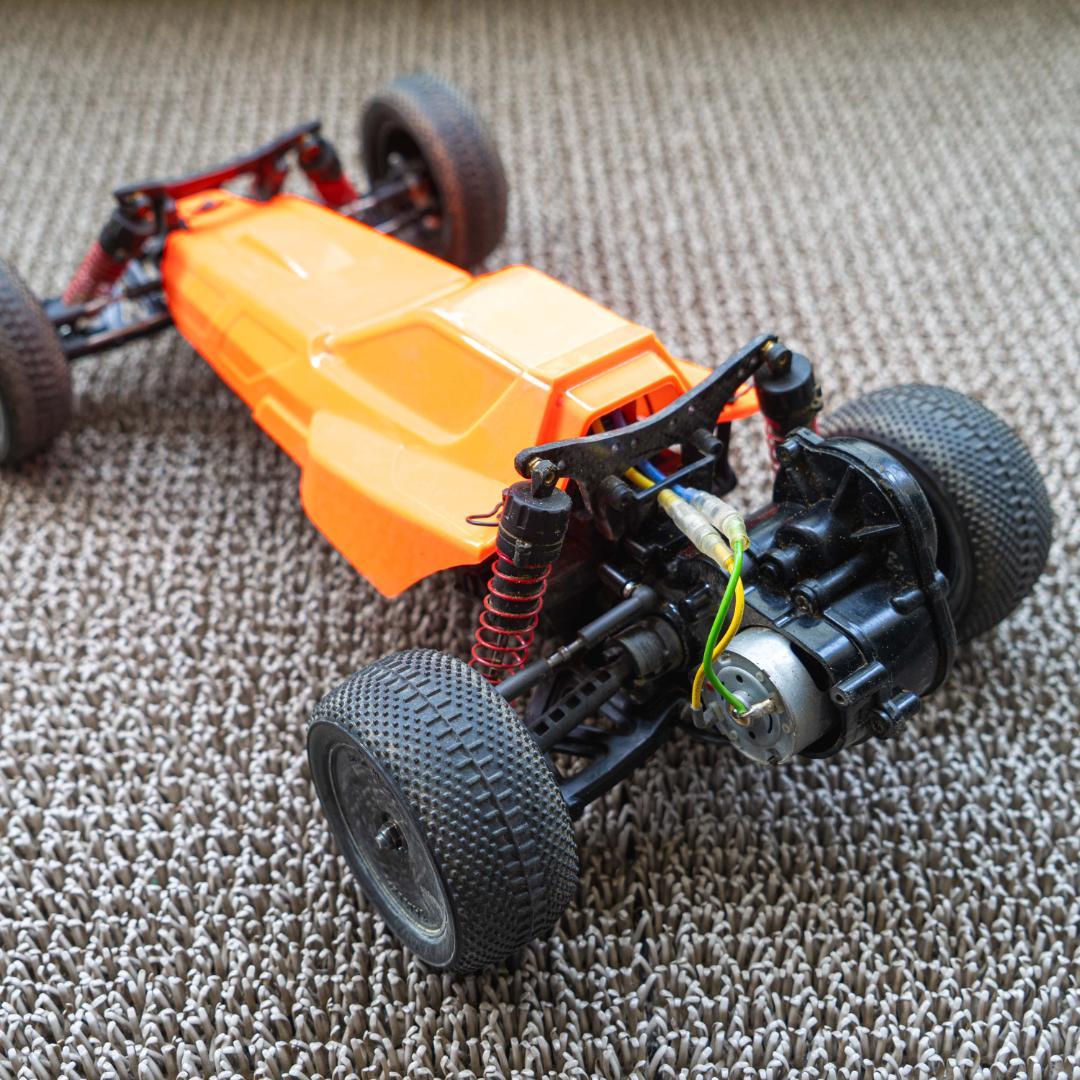 レーシングファイター カスタム済み、充電器、プロポセット