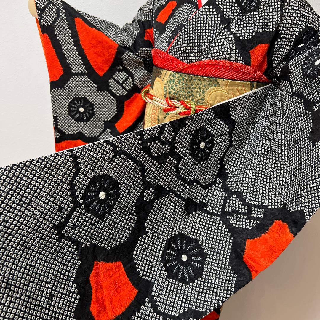 377 振袖フルセット 正絹 黒 朱赤 絞り ツートーン バイカラー 梅 駒