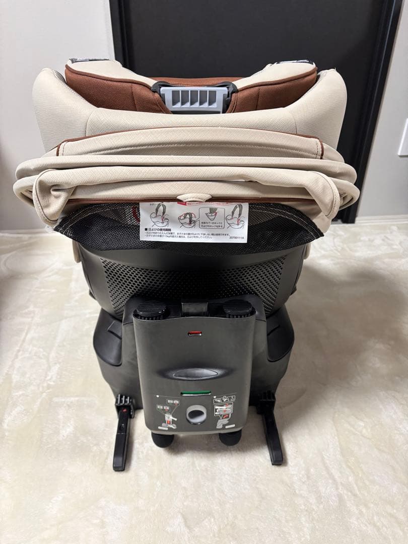 【美品】AILEBEBE クルットR グランス ISOFIX取付チャイルドシート