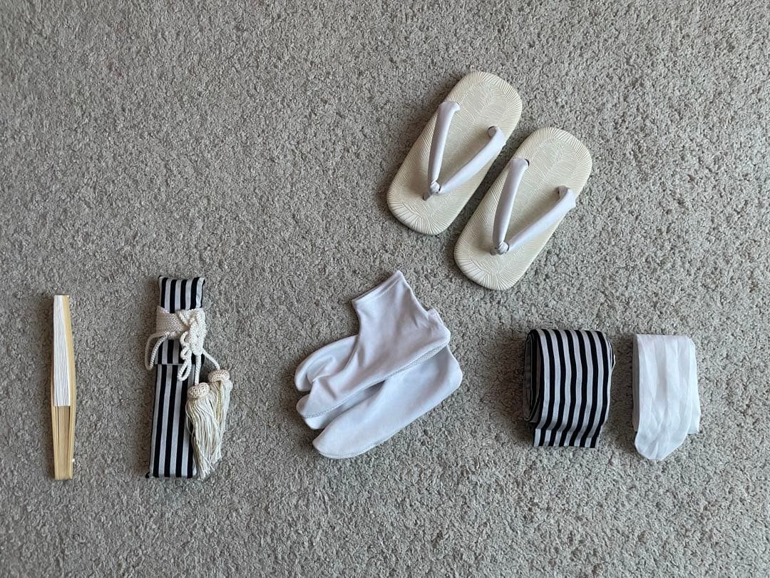 七五三　袴　男の子　5歳　フルセット　黒地に金色模様