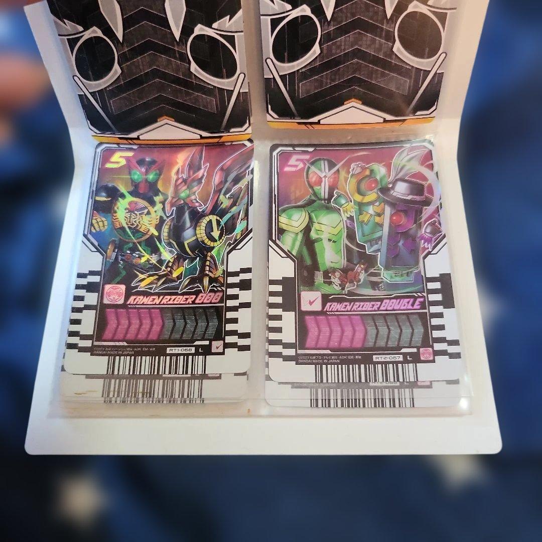 仮面ライダーガッチャード　ライドケミートレカ　　レジェンドライダー　まとめ売り