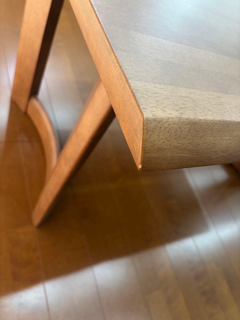 カリモク　ダイニングテーブルのみ　ぴんさん専用