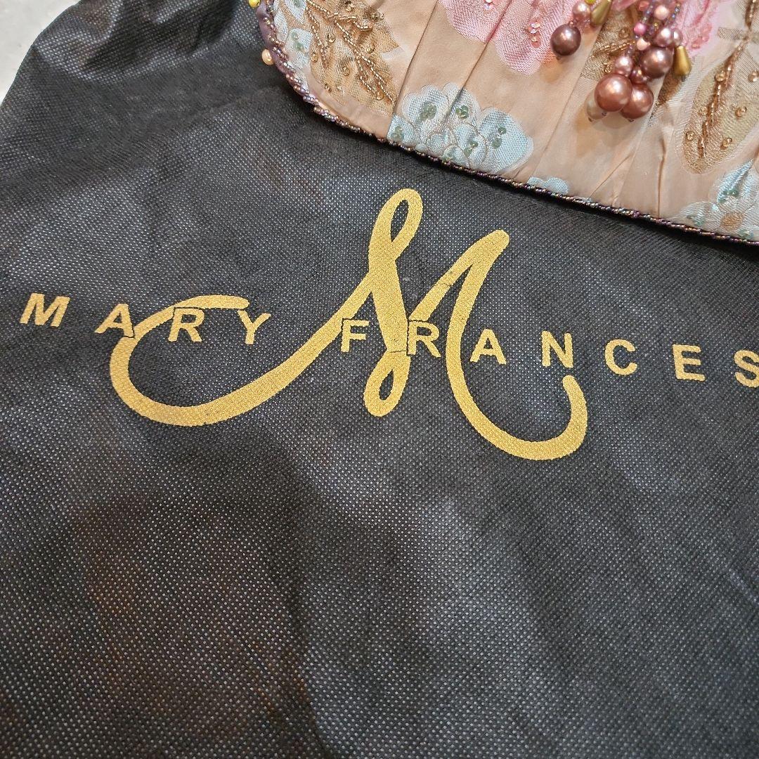 MARY FRANCES:メリーフランシスビーズ装飾パーティーバッグ