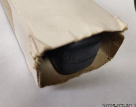 ギブソン社のフライングVの腕時計 電池切れ ギブソンフライングVケース付き