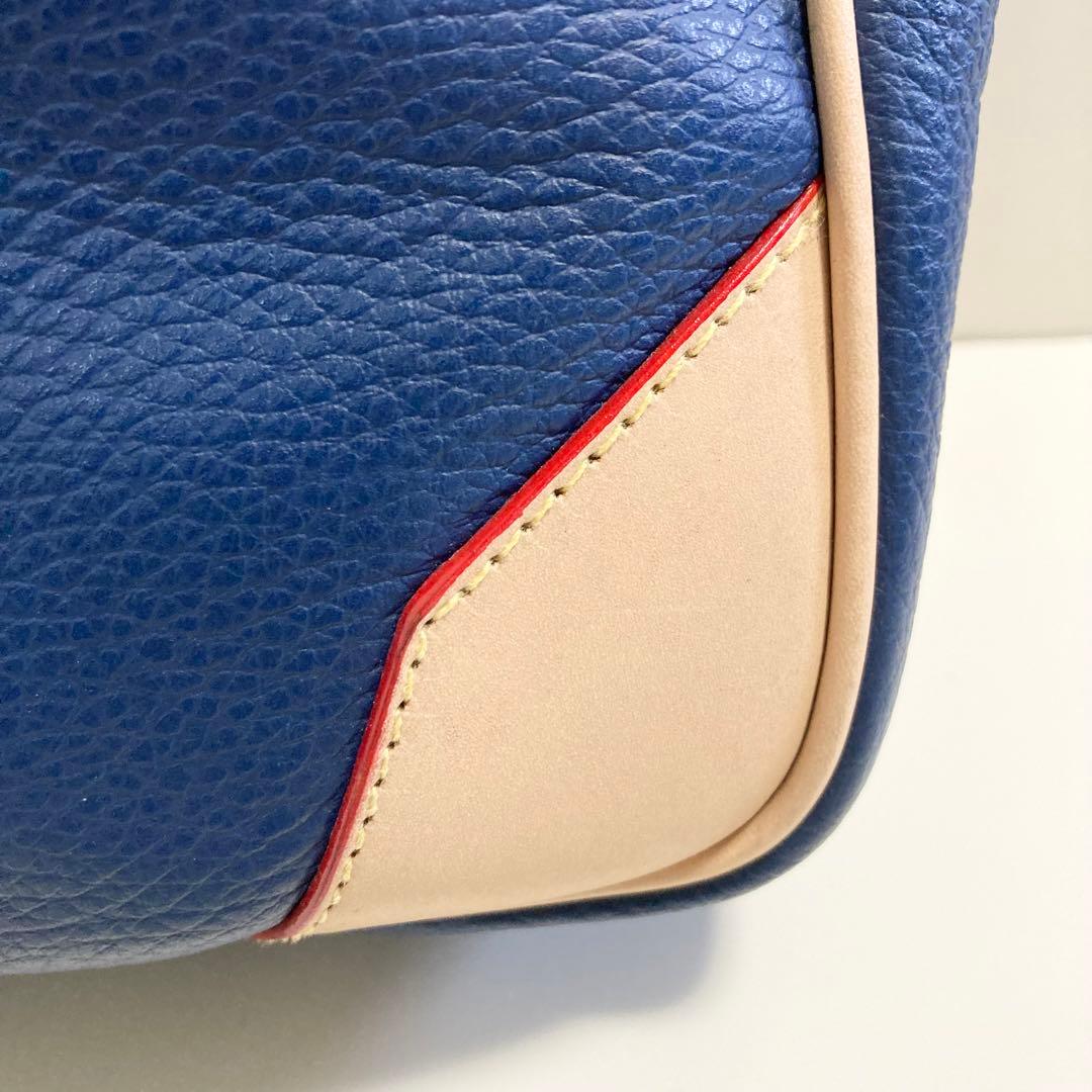 美品 TRIVALENTE × Della トリヴァレンテ デラビジネスバッグ