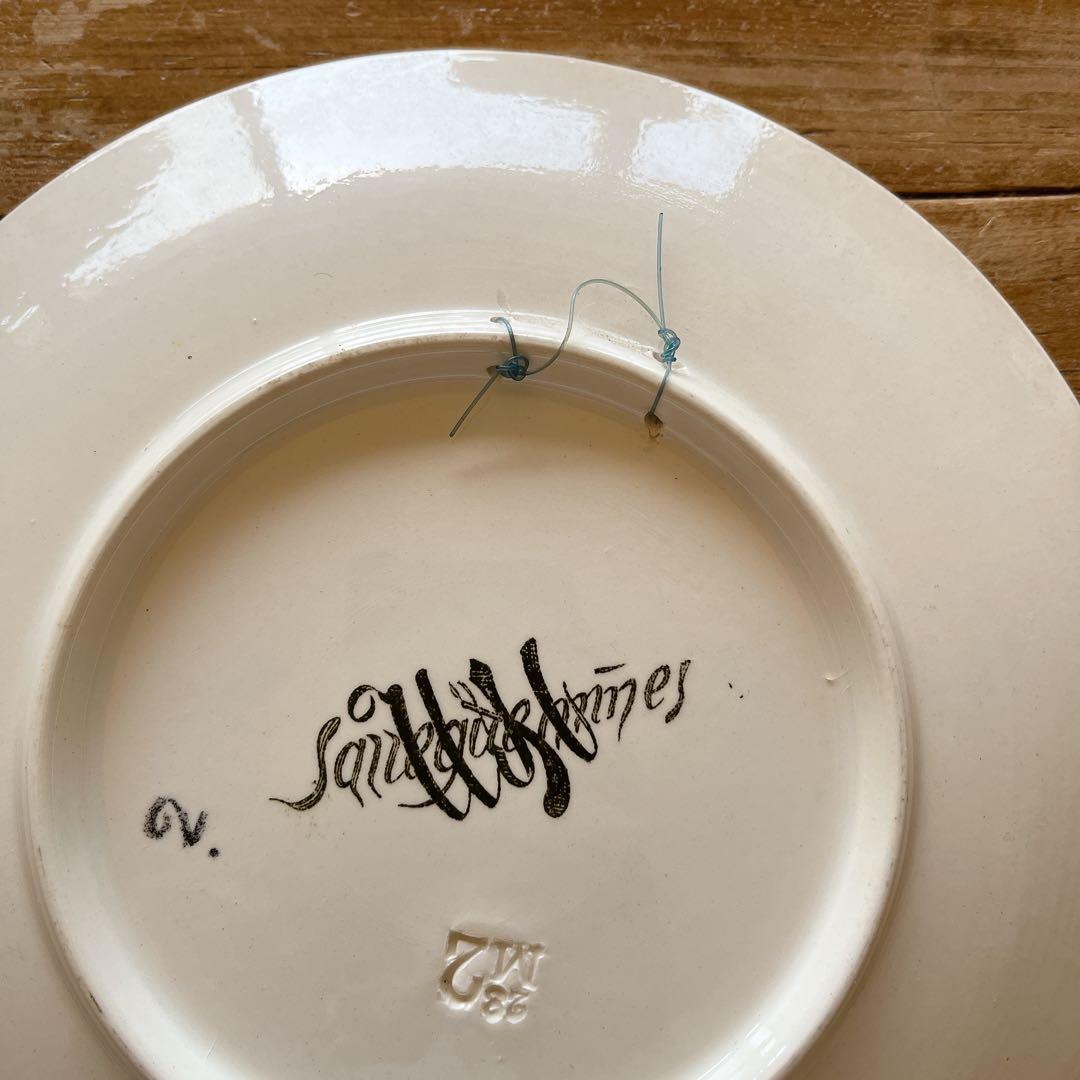 サルグミンヌジャンヌダルクの美しいトーキングプレート