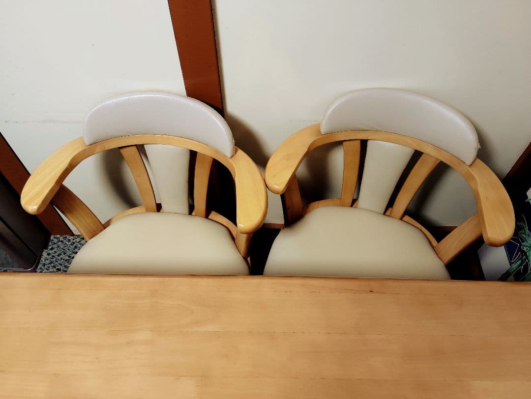 直接引取のみ　　美品　木製ダイニングテーブル椅子4脚付きセット