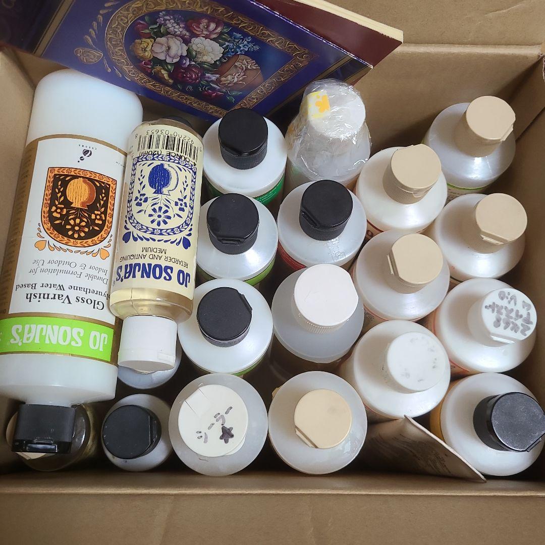 Jo Sonja's トールペイント　アクリルメディウム他28本セット+おまけ