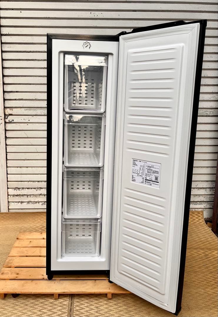 ① 山善YAMAZEN 冷凍庫 70L 2025 YF-SU70