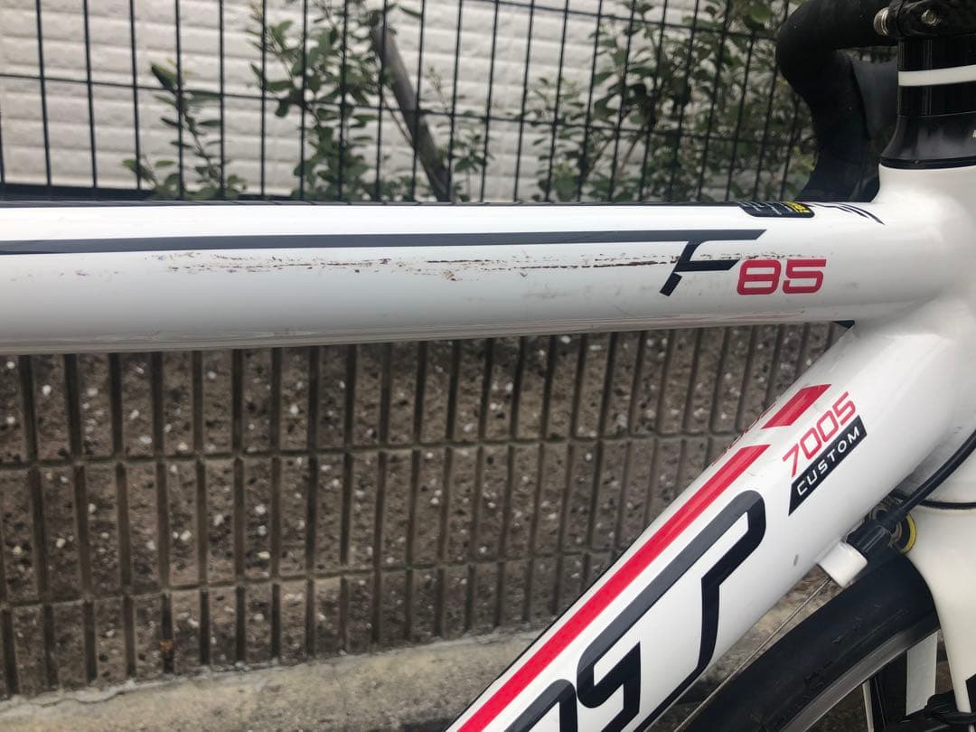 FELTアルミ製ロードバイク、F85 引き取り限定