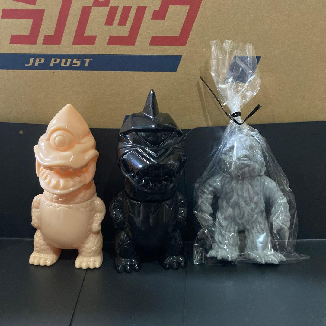 ガーガメル 3体セット ソフビ 開封品 GARGAMEL 未塗装