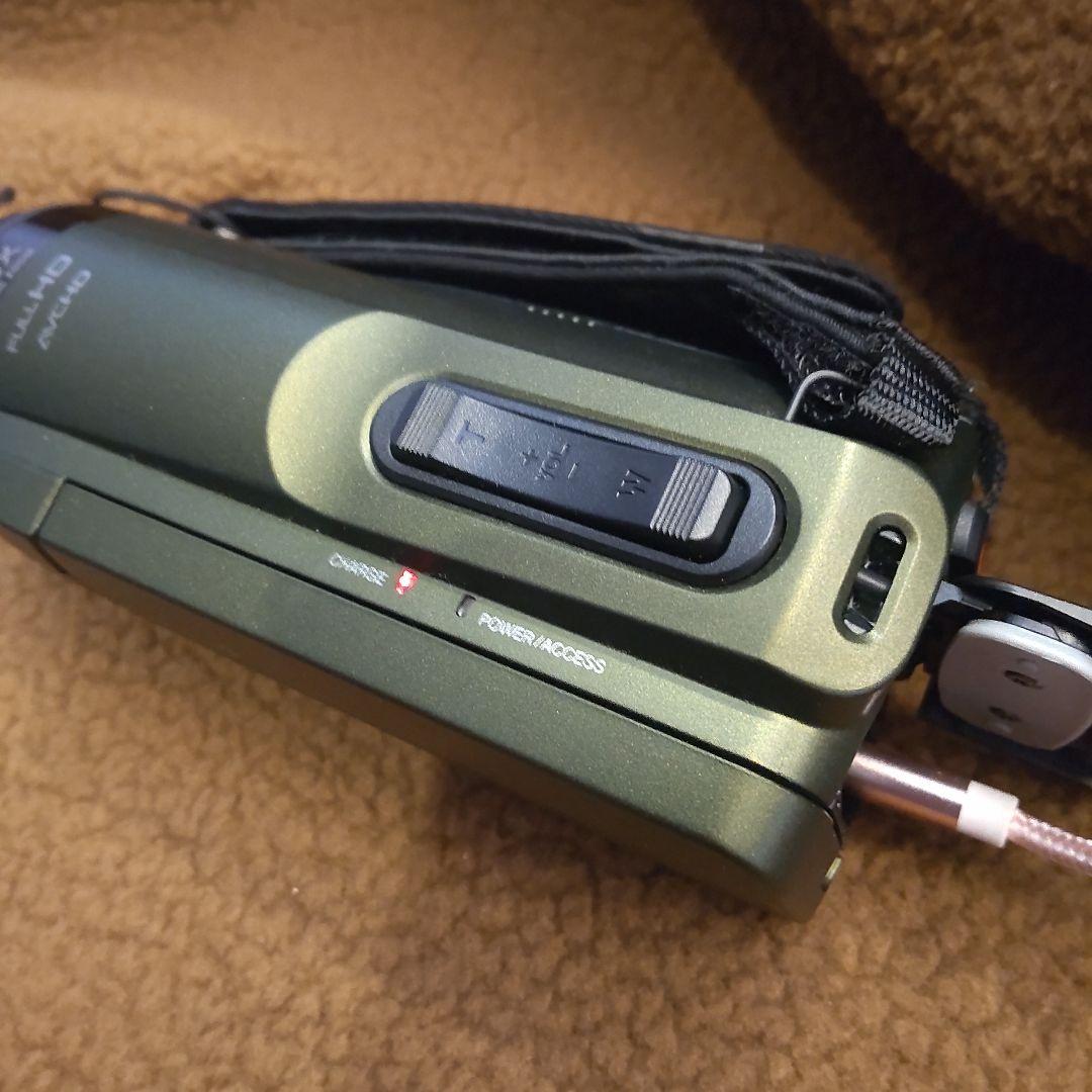 美品訳アリ　JVC GZ-R470-G ビデオカメラ ケンウッド EverioR