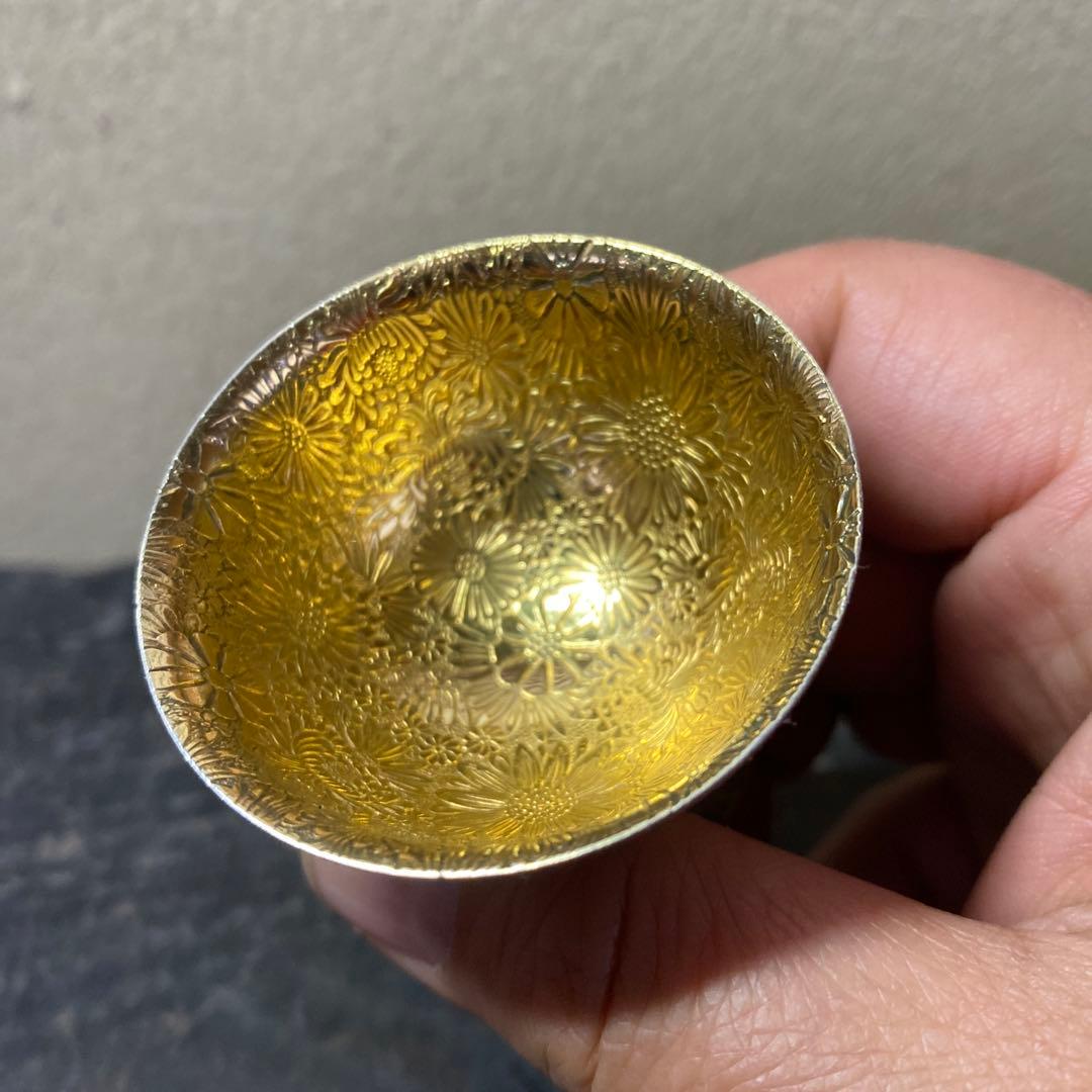 純銀製 花模様 盃 共箱木箱付き　52g
