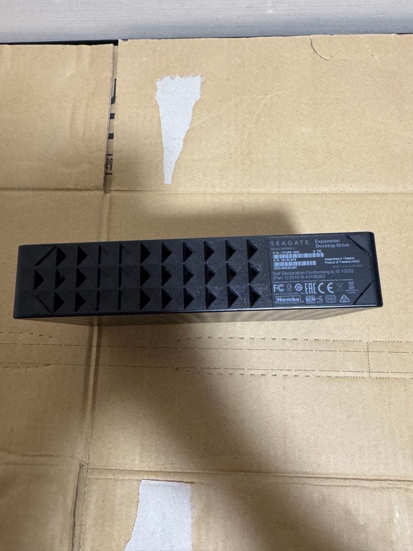 Seagate Expansion 4.0TB 外付けハード