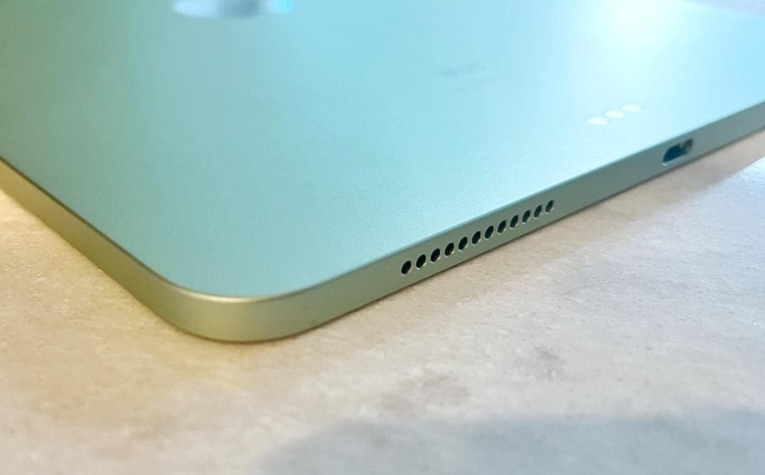 ジャンク品 Apple iPad Air (第4世代) ミント 10.9インチ