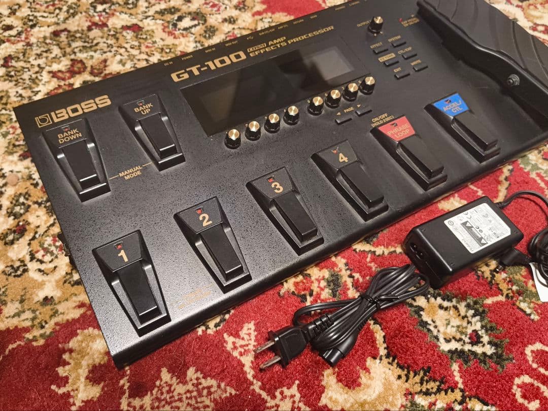 BOSS GT-100 マルチエフェクター