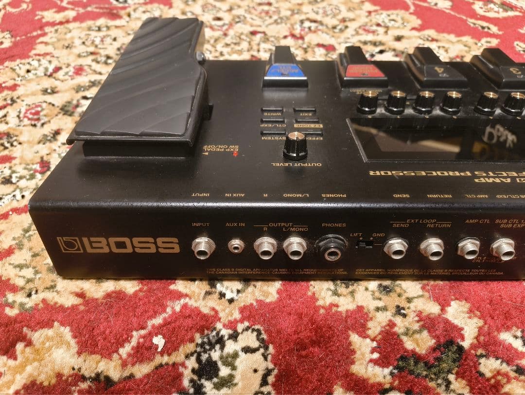BOSS GT-100 マルチエフェクター